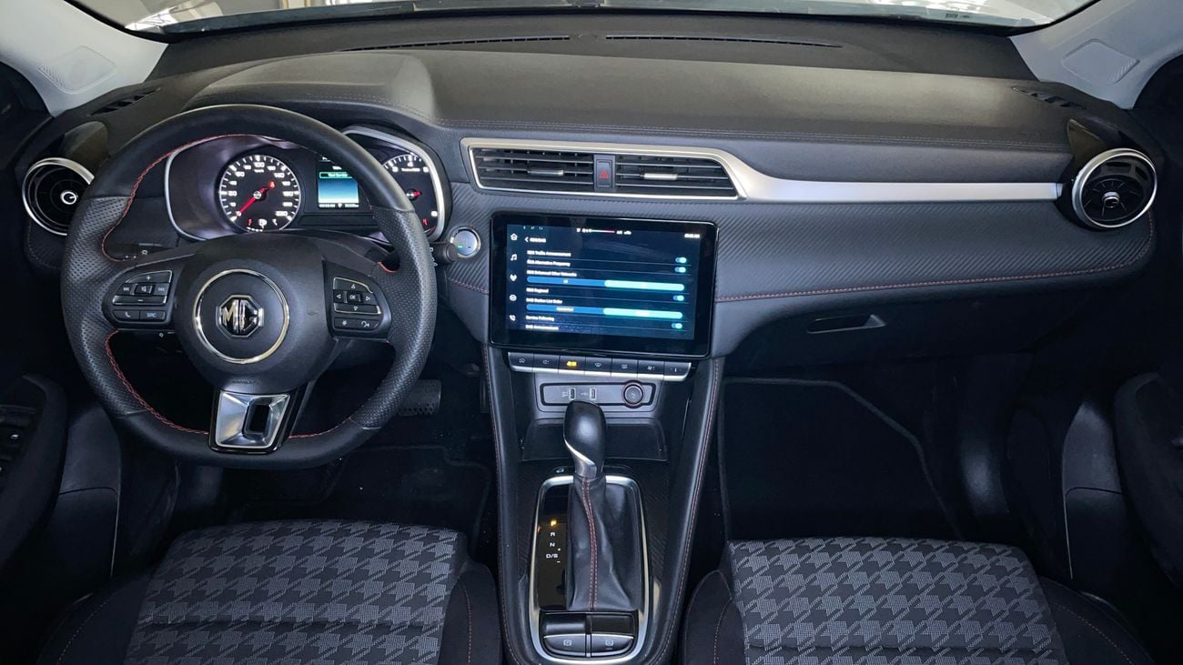 أم جي ZS 2025 STD | AED 658/Month | 0 DP | 30 Day Return | Warranty | Service History