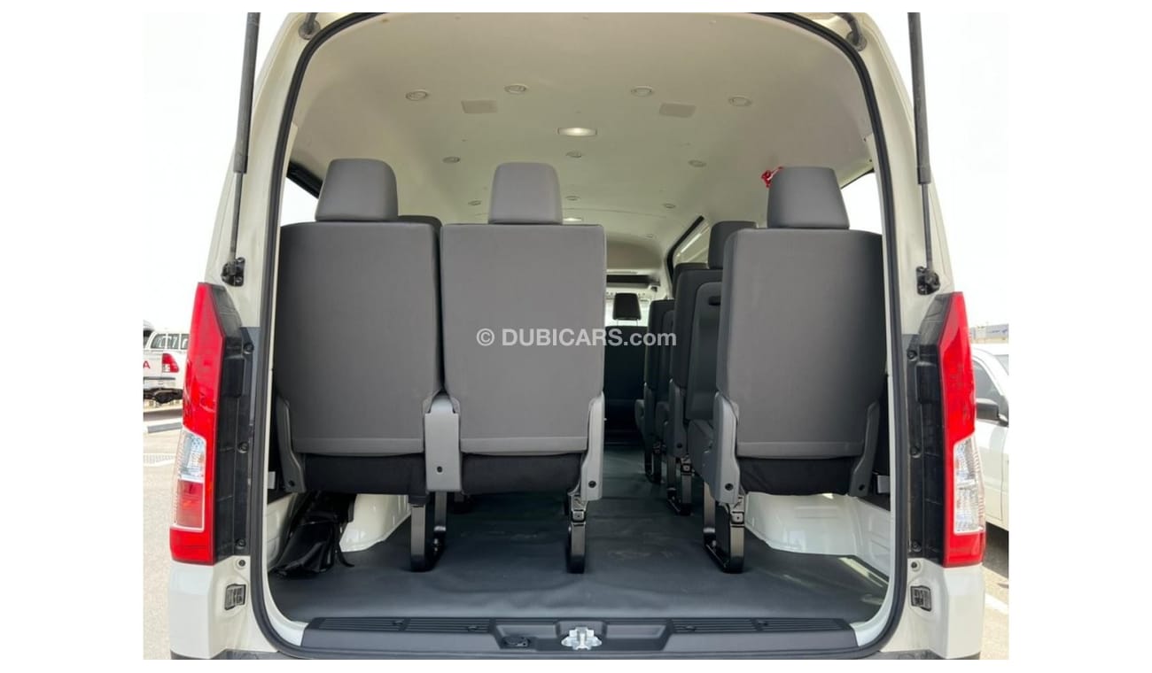 تويوتا هاياس 3.5L PETROL DX 13 SEATER MANUAL TRANSMISSION