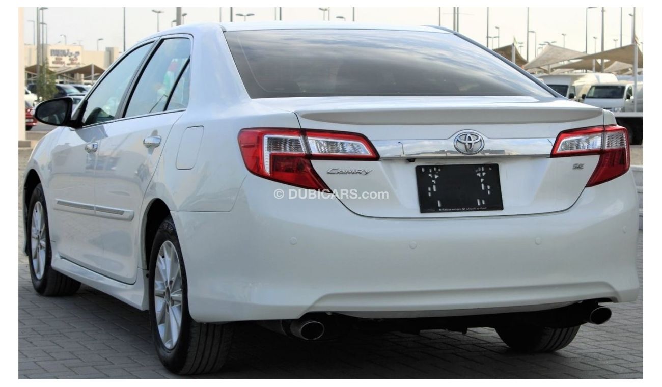 تويوتا كامري تويوتا كامري 2012 خليجي بحالة ممتازة بدون حوادث نظيفه جدا من الداخل والخارج