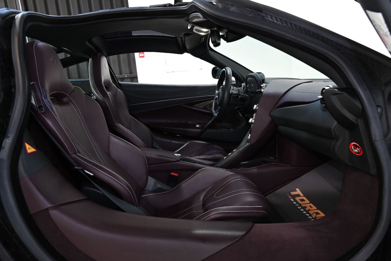 McLaren 720S PERFORMANCE 2018 McLaren 720s Performance, Full Service History, Full PPF, Excellent Condition, GCC