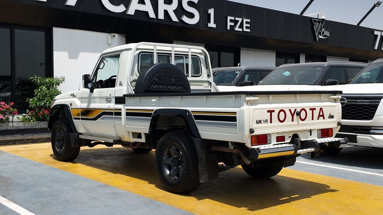 Toyota Land Cruiser Pick Up TOYOTA LC 70 LX V6 70th Anniversary