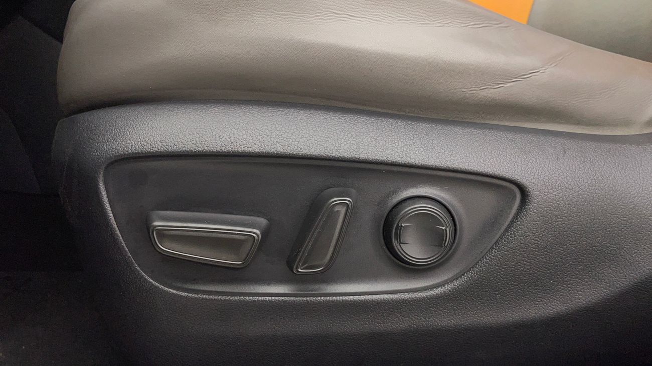 Toyota RAV4 ADVENTURE 2.5 | Zero Down Payment | Free Home Test Drive