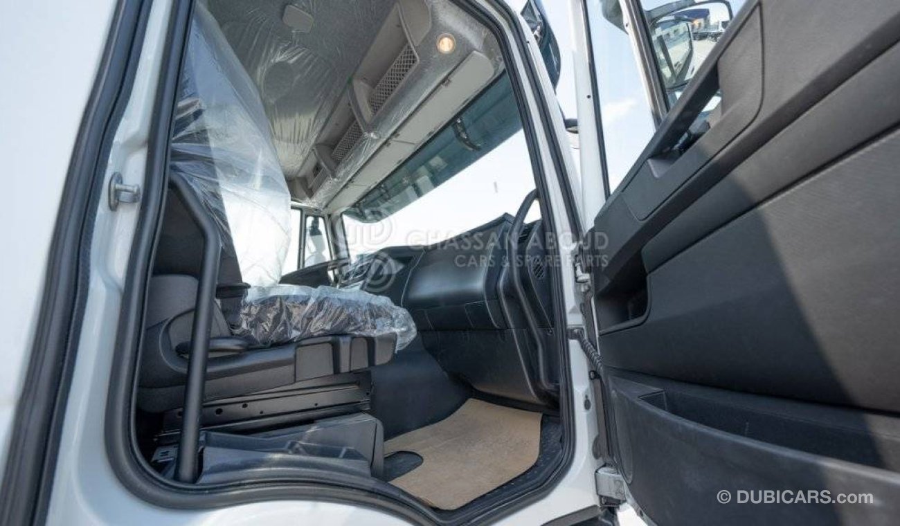 Iveco Trakker Chassis 6×4 – GVW 41 Ton, Wheelbase 4500 w/ Hub Reduction MY20 Diesel(Code :IDC4520)
