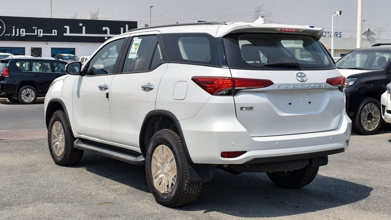 Toyota Fortuner 2.7l - LED - fog lamp - parking sensors - Central lock - Power Window - DVD - Rear Camera