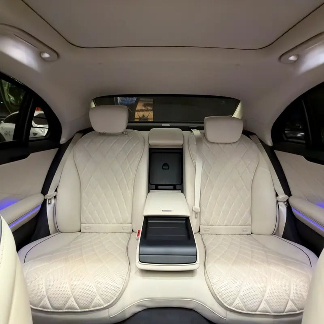 مرسيدس بنز S 580 MERCEDES S CLASS 580 LONG WHEELBASE