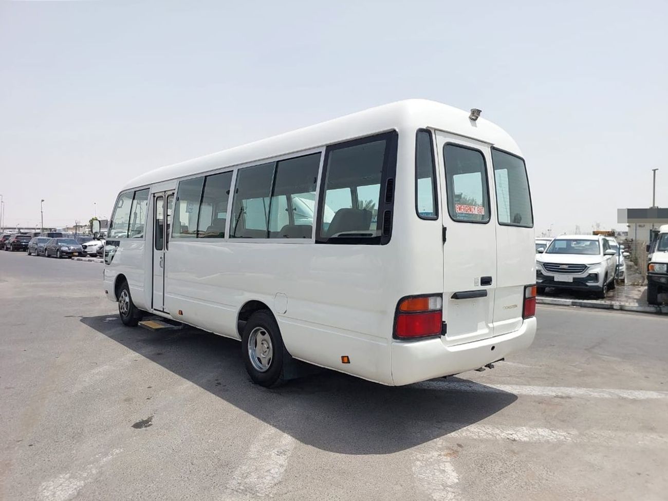 Toyota Coaster TOYOTA COASTER BUS RHD 2000 MODEL 4.2 L DIESEL MANUAL(PM01096)