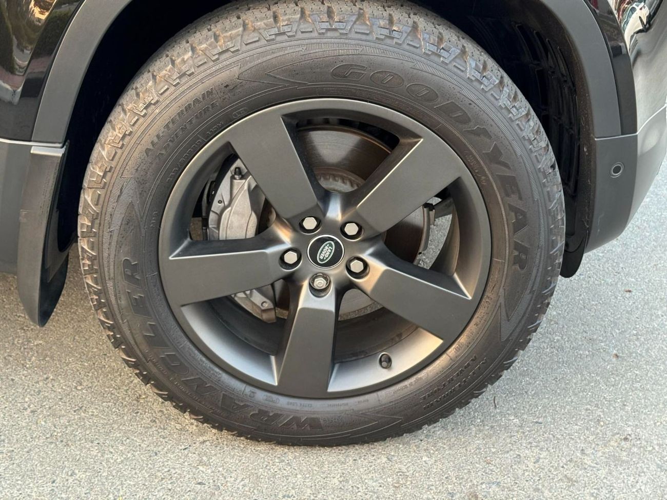 لاند روفر ديفندر 90 X-ديناميك HSE P400