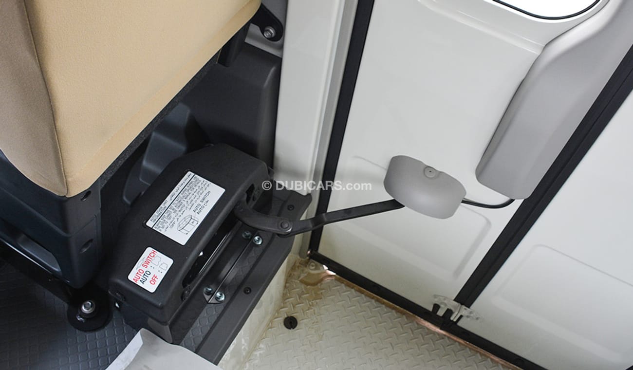 تويوتا كوستر 2020 PETROL 2.7L,23 Seater BrandNew FOR EXPORT ONLY