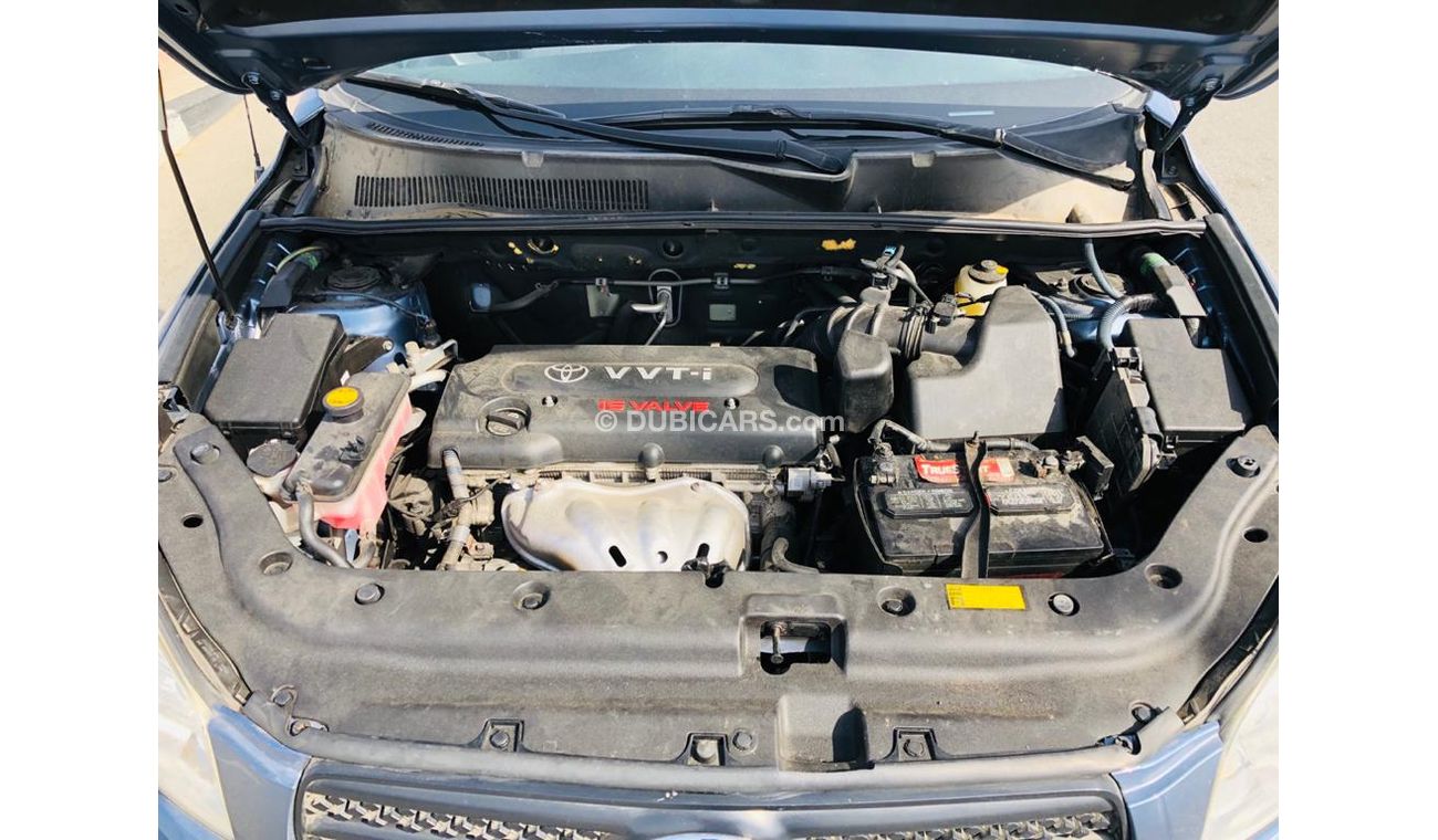 Toyota RAV4 4WD-FOR LOCAL AND EXPORT-LOT-596