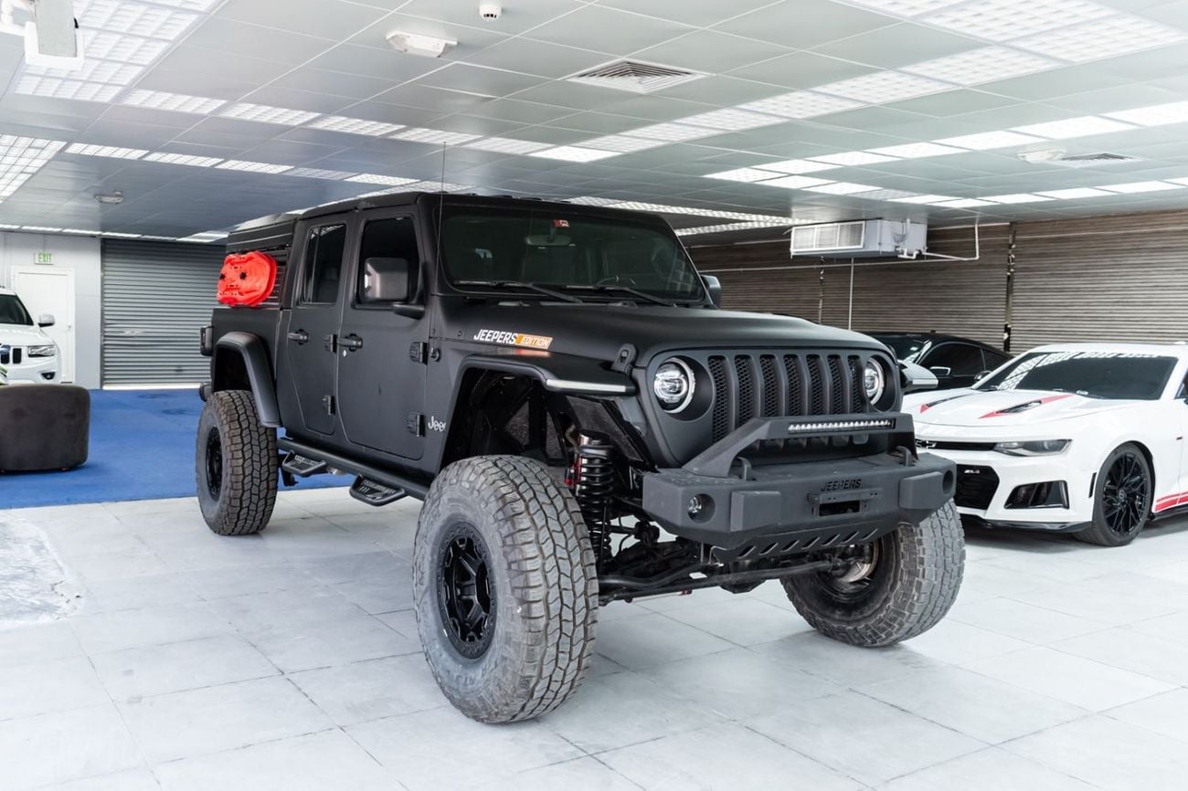 جيب جلادياتور OVERLAND Jeep Gladiator 2020 مواصفات خليجية