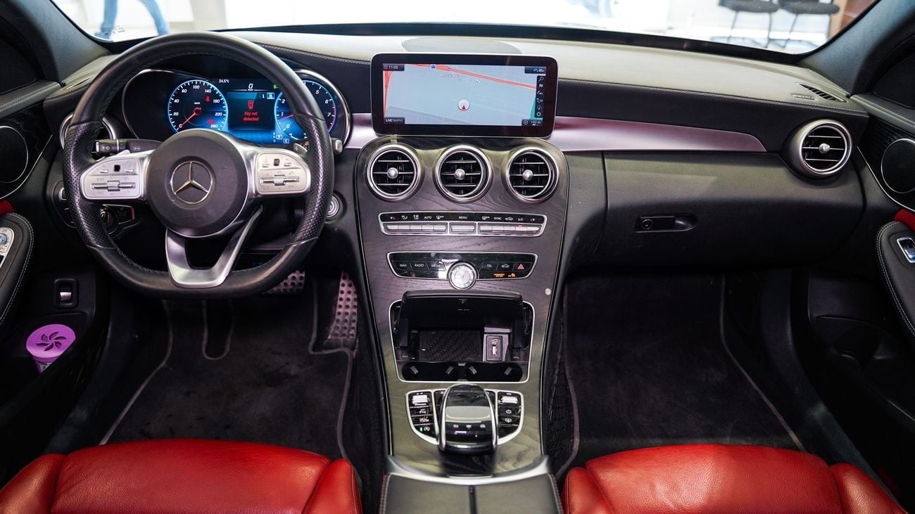 مرسيدس بنز C 200 خليجي