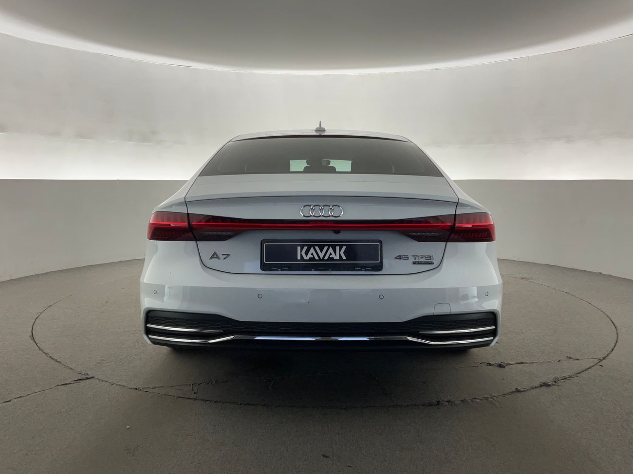 أودي A7 45 TFSI S-Line | National Day Celebration | شامل الضمان | 0 ﺪﻔﻋﺓ ﺃﻮﻟﻯ