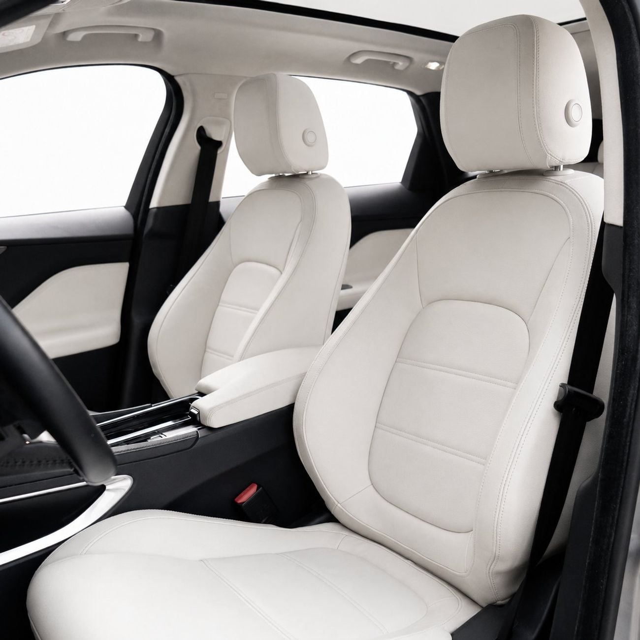 Jaguar F-PACE SE P250 AED 1,053 P.M • 0% Downpayment • Jaguar F-Pace 25T • 1 Year Warranty