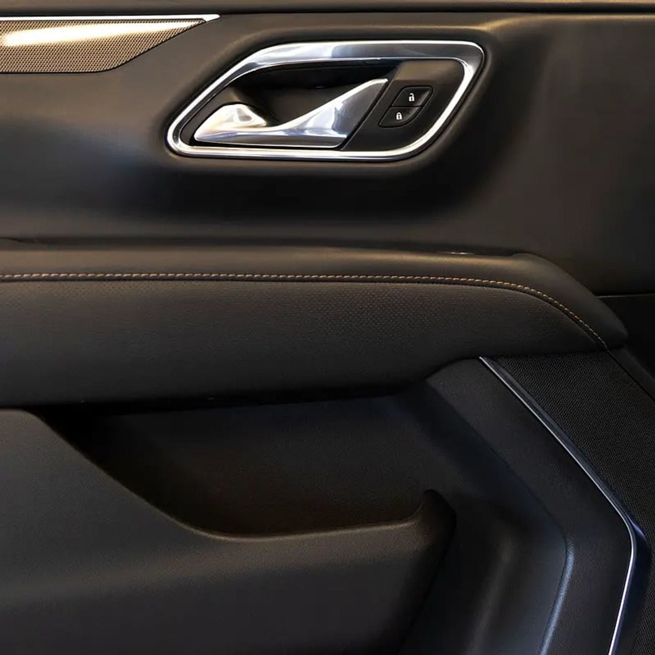 GMC Yukon AT4 5.3L 2,874 p.m • 0% Downpayment • AT4 • 1 Year Warranty