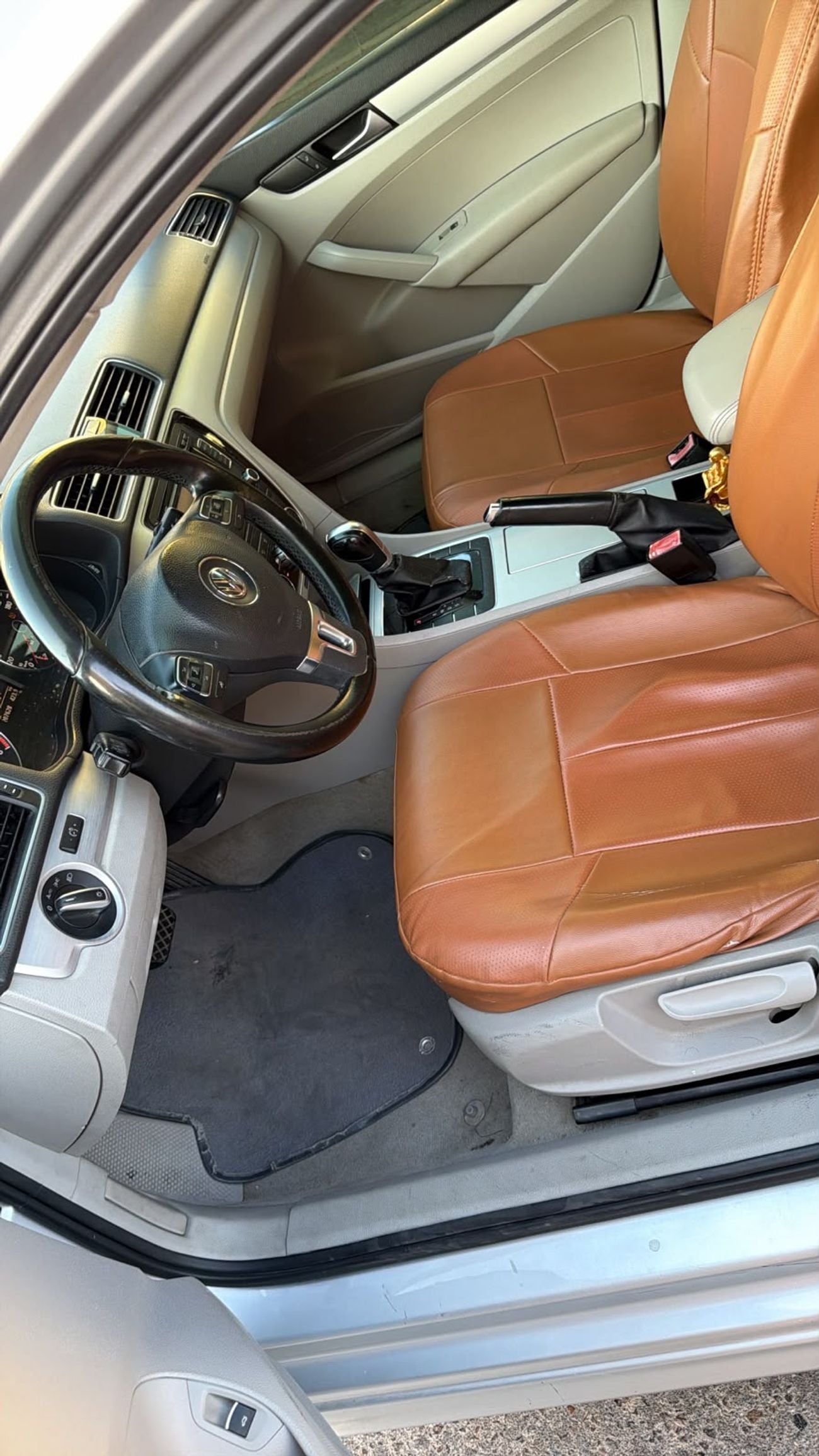 Volkswagen Passat SE