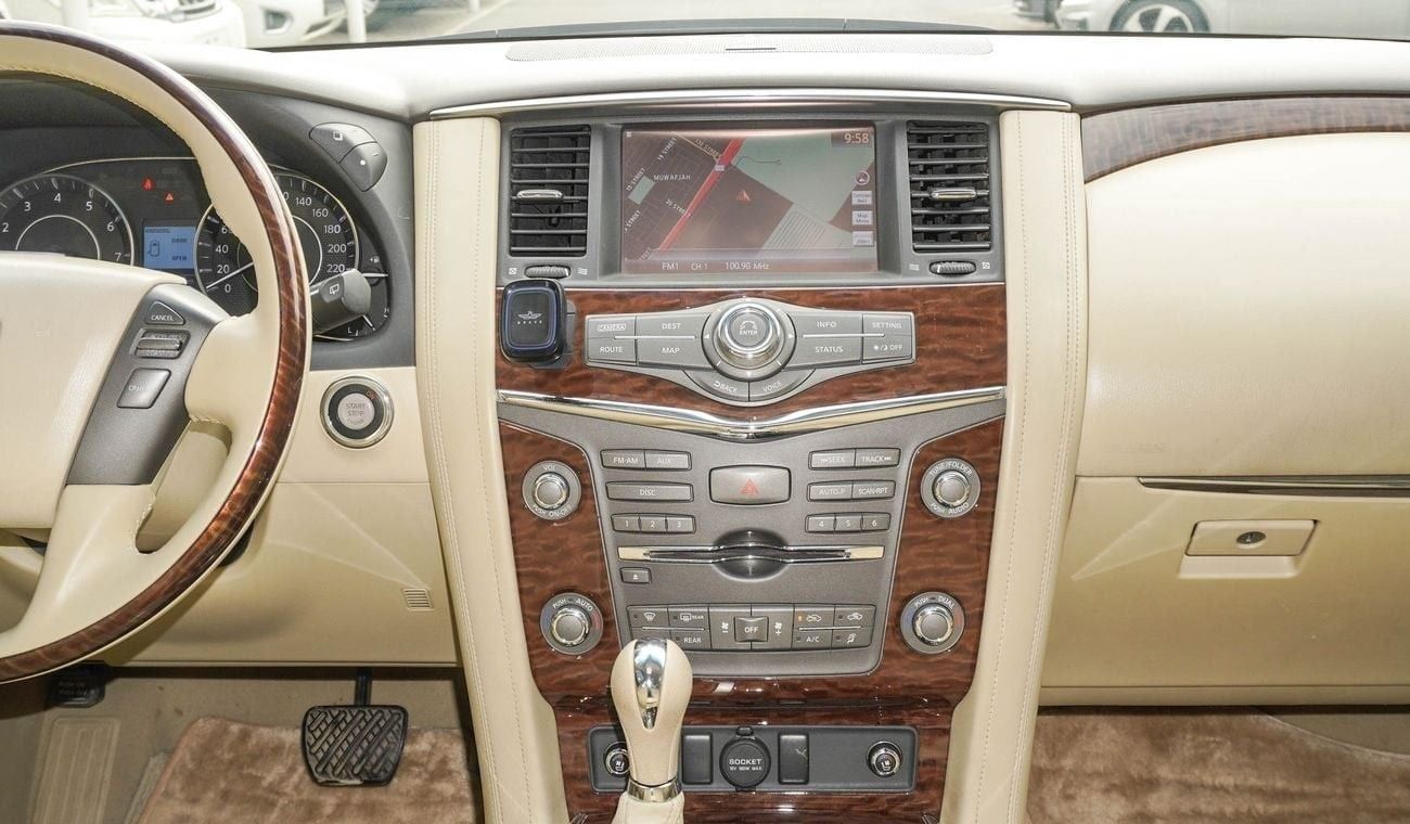 نيسان باترول SE PLATINUM