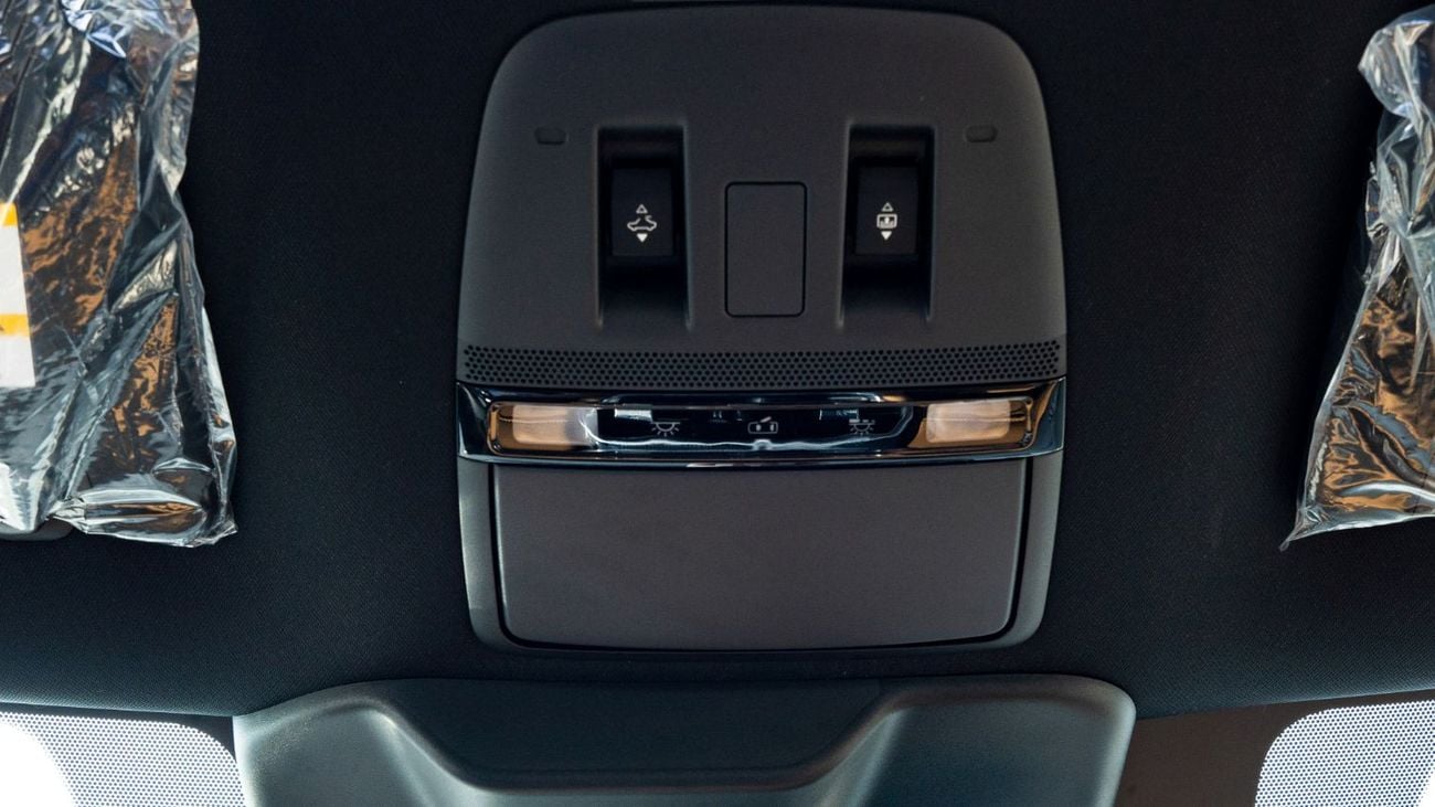 Nissan Patrol 2026 Nissan Patrol SE Platinum 3.8L AT Petrol (White-Tan) (Export Only)