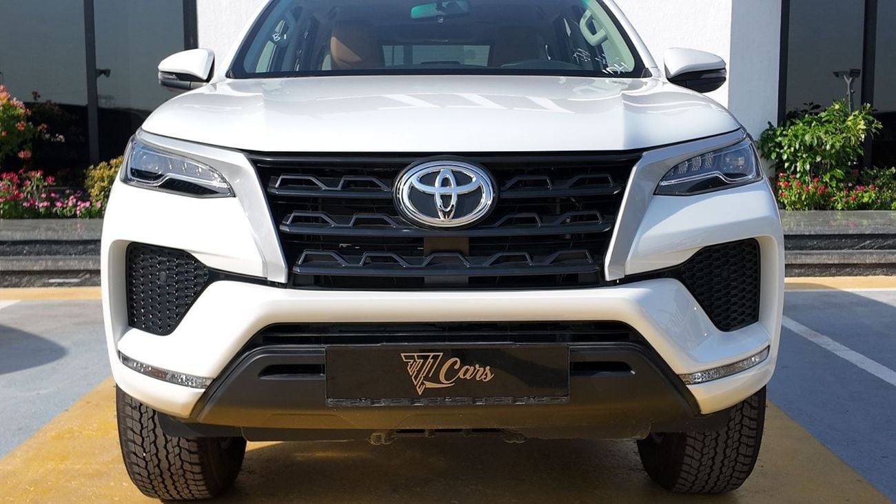 Toyota Fortuner Toyota Fortuner GX 2.7L Petrol A/T 4x4