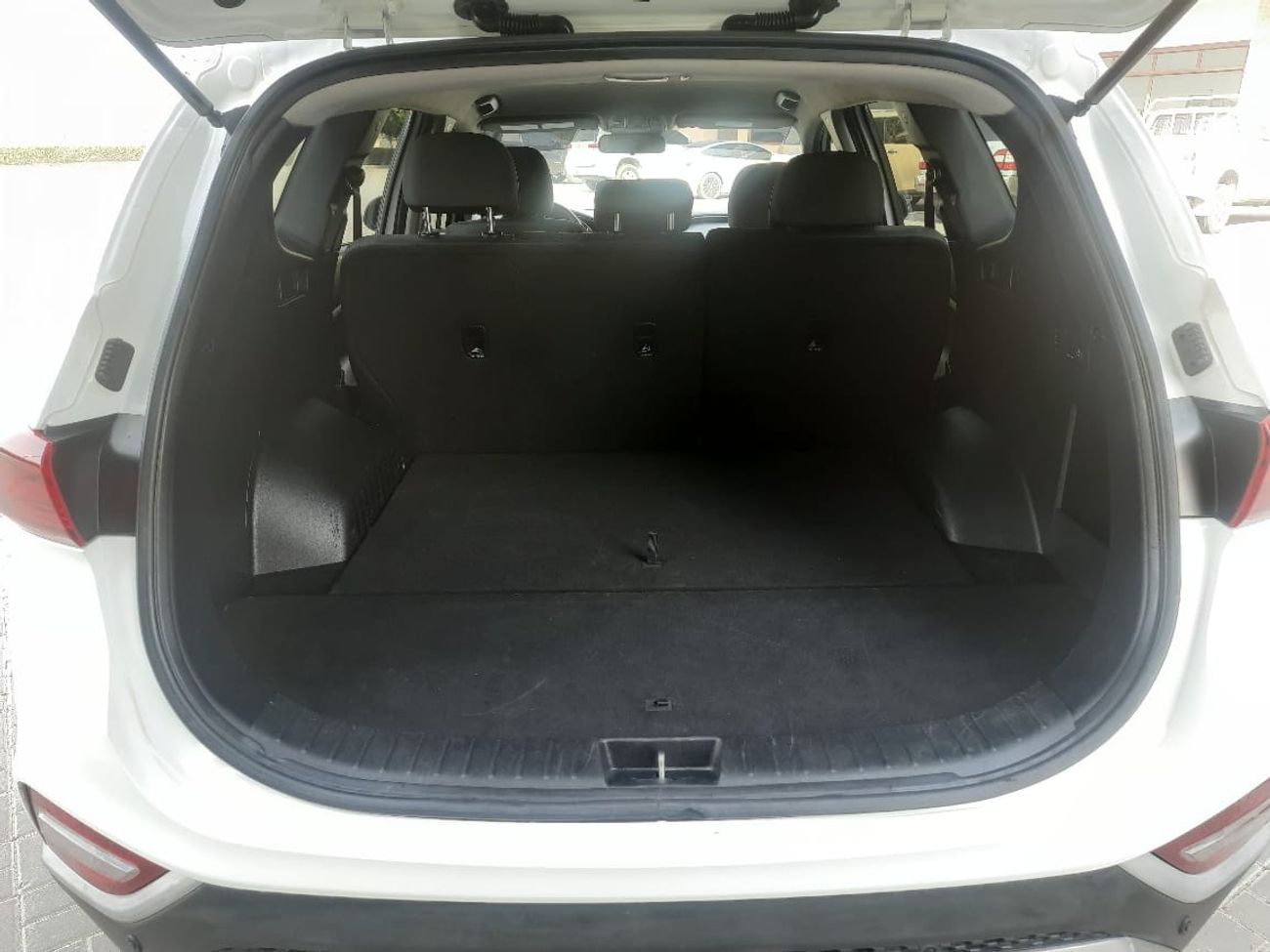 هيونداي سانتا في Smart 2.4L Hyundai Santa fe 2016 V4 full automatic