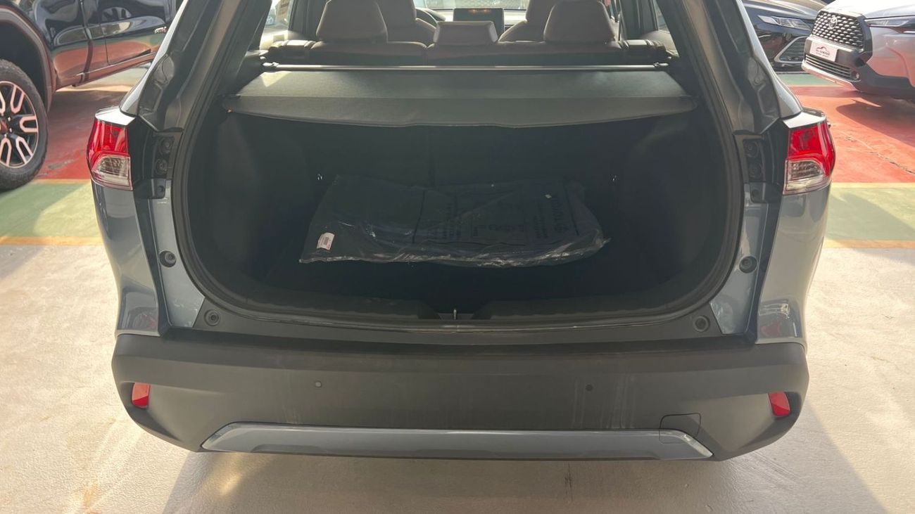 تويوتا كورولا كروس Toyota Corolla Cross Hybrid 1.8L | 0KM | 2024 | GCC