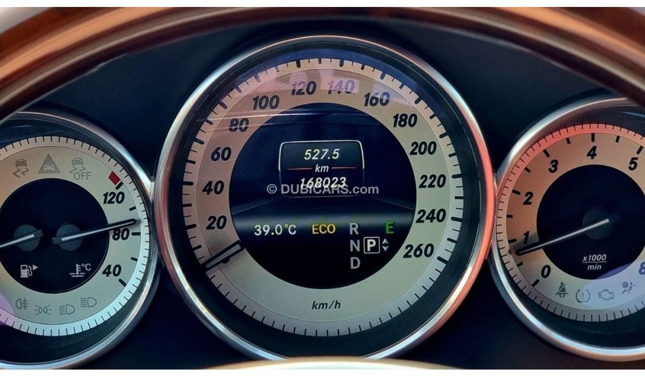 Mercedes-Benz CLS 500 Std AMG Original paint 2013 GCC