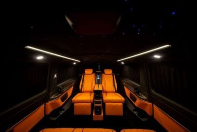 Mercedes-Benz V 300 Barugzai VIP V300  I 2 Years Agency Warranty I 2025