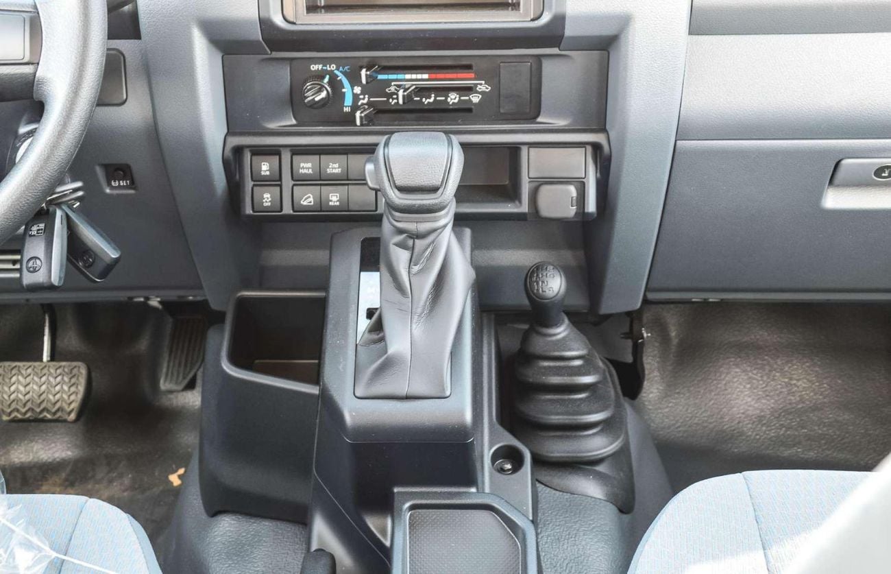 تويوتا لاند كروزر 70 TOYOTA LAND CRUISER 78 (AMBULANCE) 4.0L V6 4WD 2026