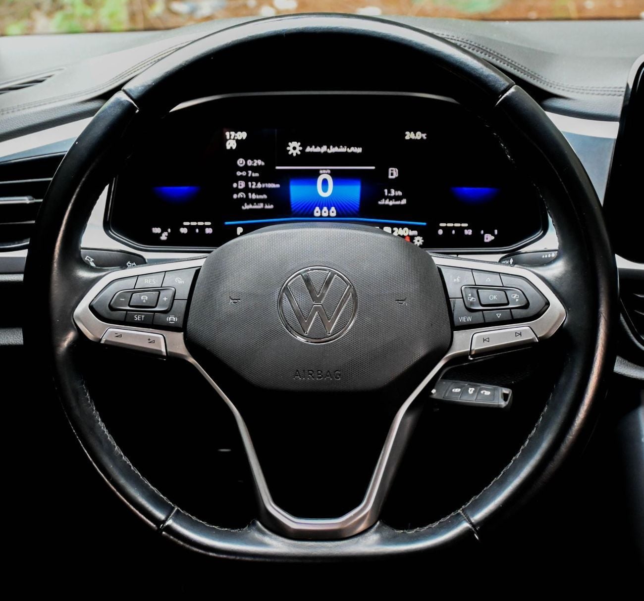 فولكس واجن T ROC Life 1.4L