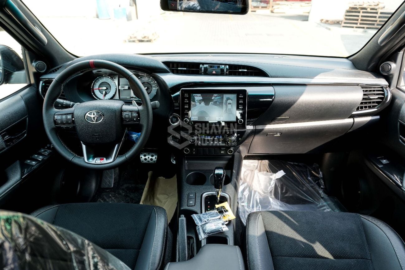 تويوتا هيلوكس GR-SPORT 4.0L V6 PETROL DC AT 4WD 2026MY