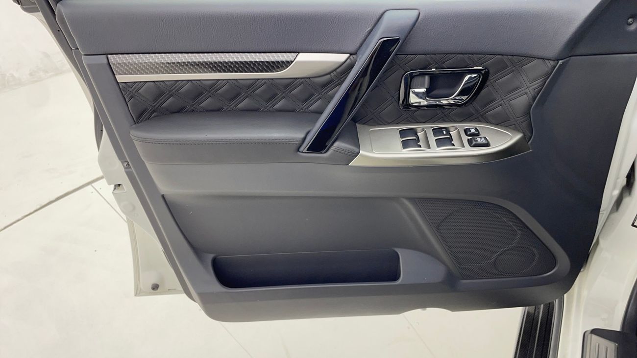 Mitsubishi Pajero GLS HIGHLINE SIGNATURE EDITION 3.8 | Zero Down Payment | Home Test Drive