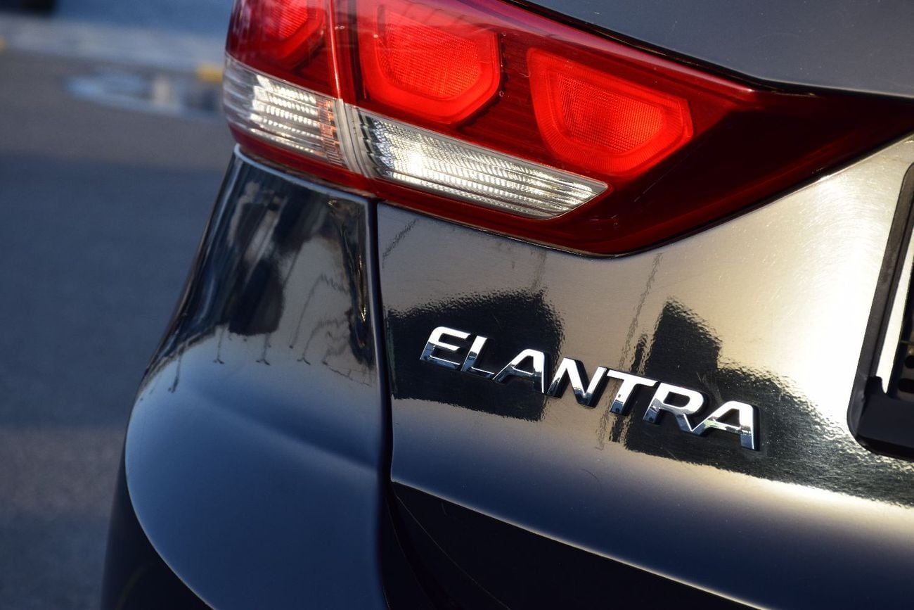 Hyundai Elantra