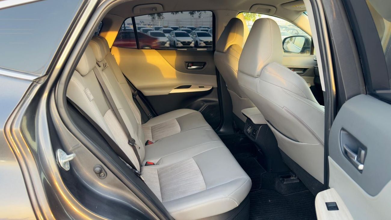 Toyota Harrier PREMIUM CONDITION  | 2021 | 2.5L HYBRID ENGINE | RHD | AT | ELECTRIC SEAT | PUSH START ENGINE | REAR