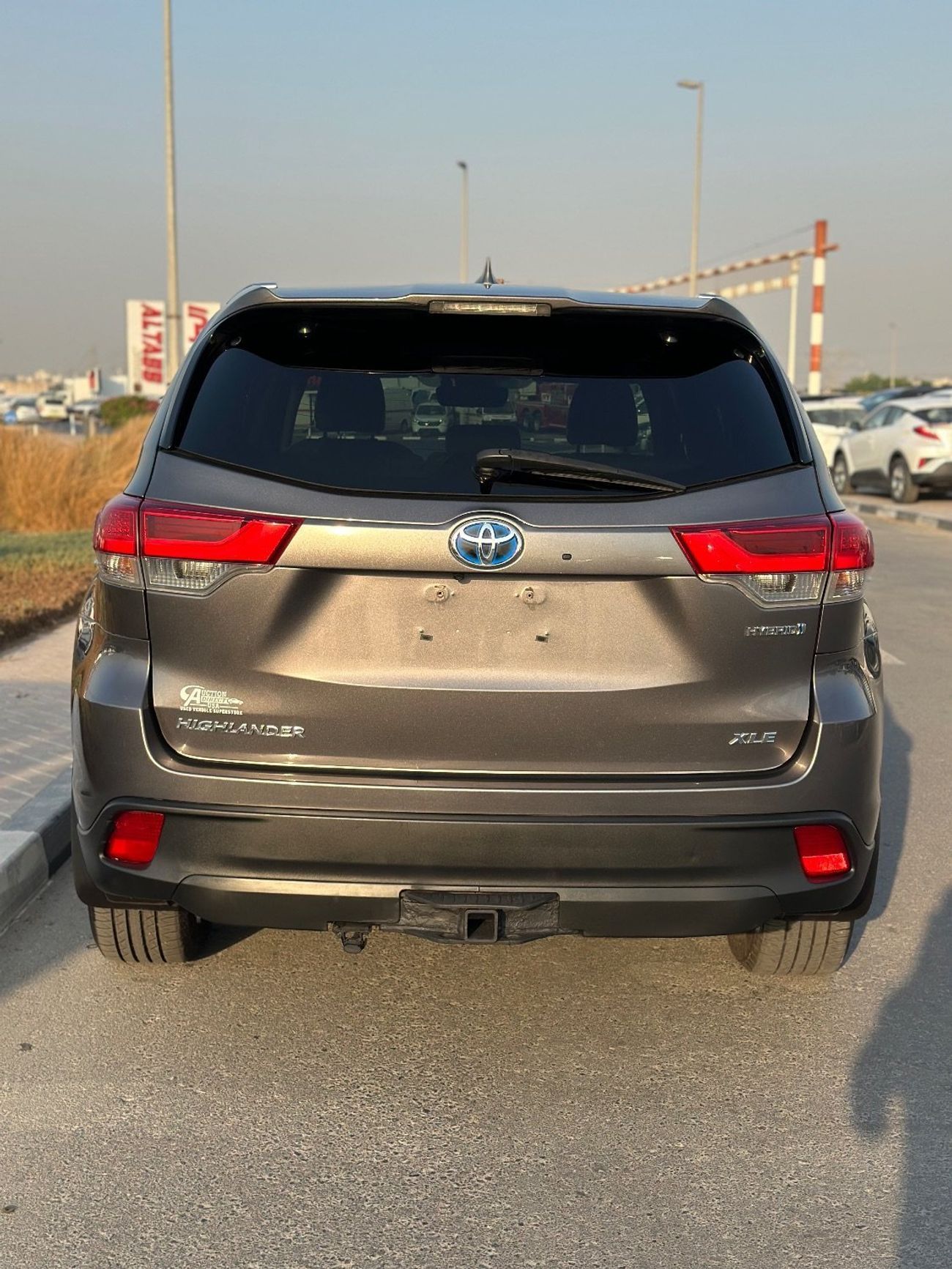 Toyota Highlander XLE Hybrid Full Option 2018