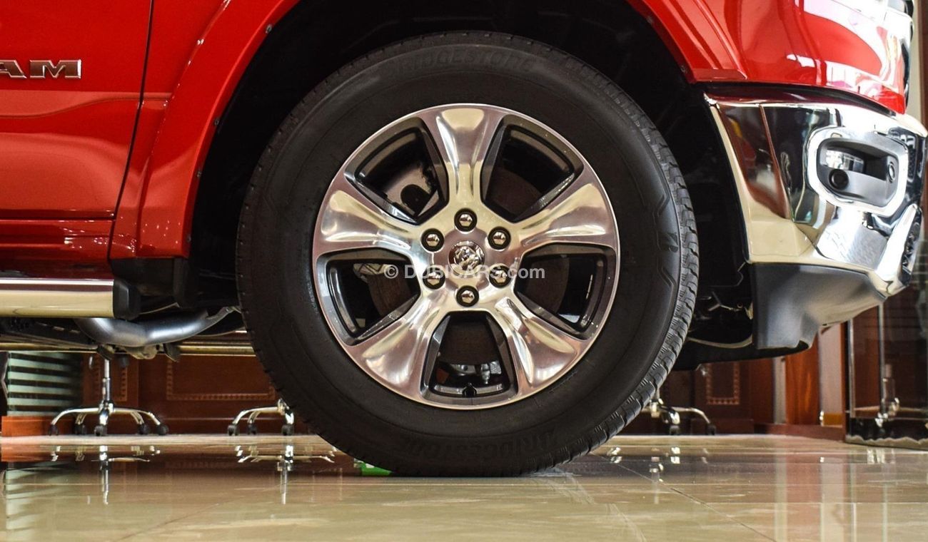 RAM 1500 4X4 LARAMIE 5.7 HEMI