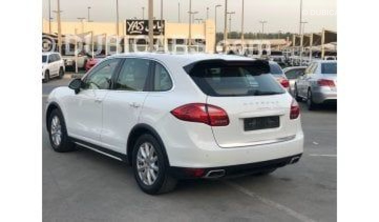 بورش كايان Sالنوع :  بورش كايين    الموديل : 2014    المواصفات : خليجية فل مواصفات سقف بانوراماV8فل مواصفات ستا