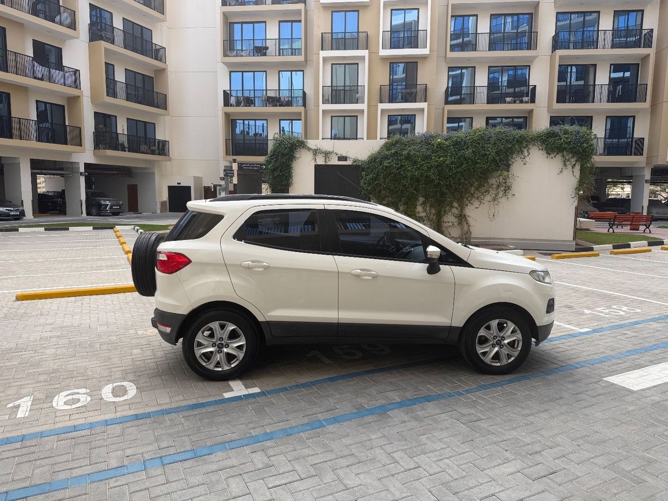 Ford EcoSport Ford Ecosport Trend 2015 - GCC Specs - Well Maintained