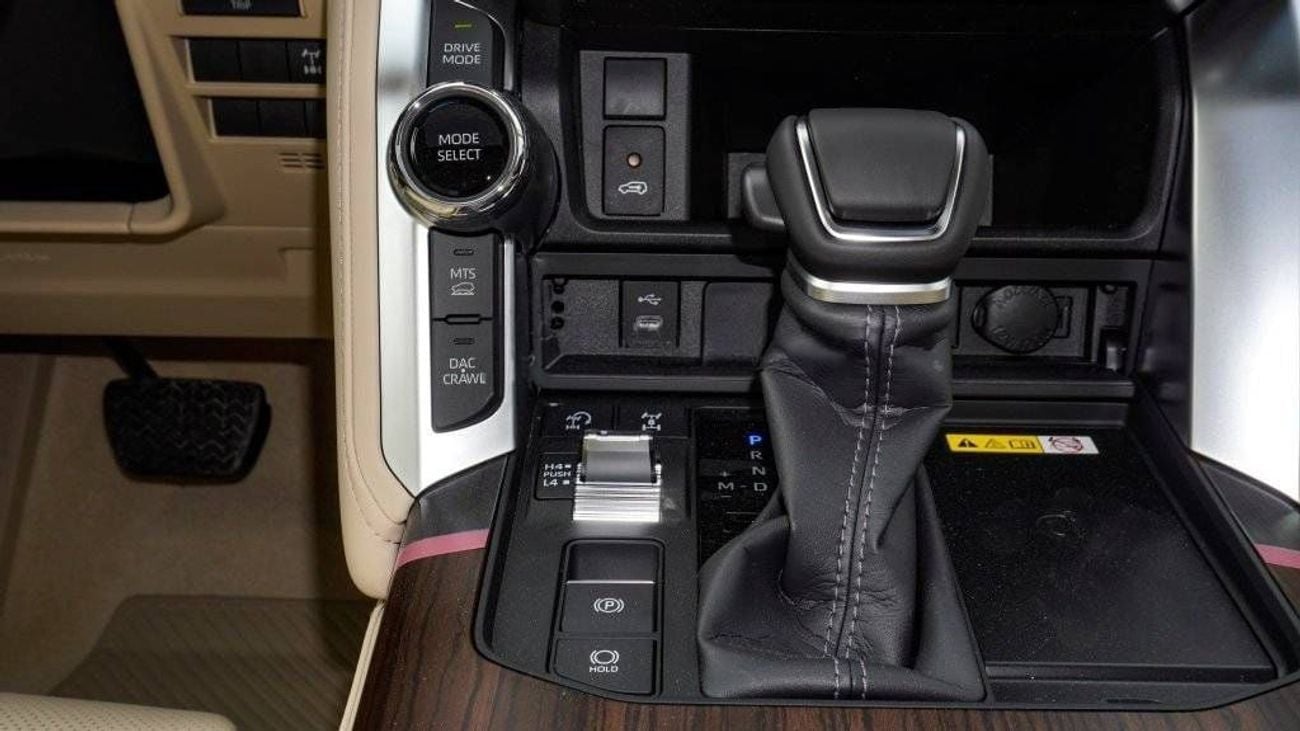 Toyota Land Cruiser 2025 Toyota Land Cruiser GXR 3.5L Twin Turbo AT Petrol