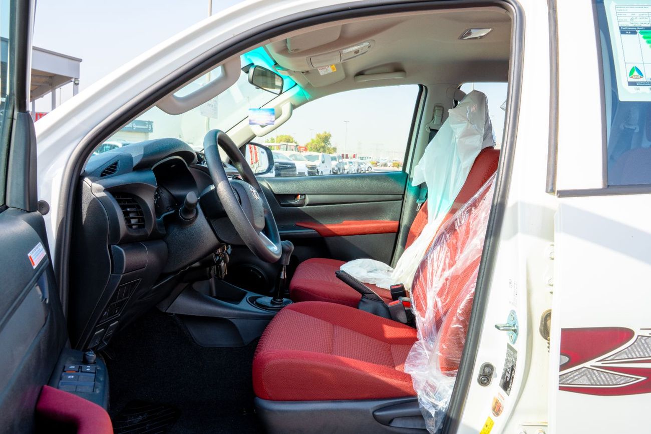 Toyota Hilux Toyota Hilux 2.4L Diesel Double Cab Basic 2025 Manual