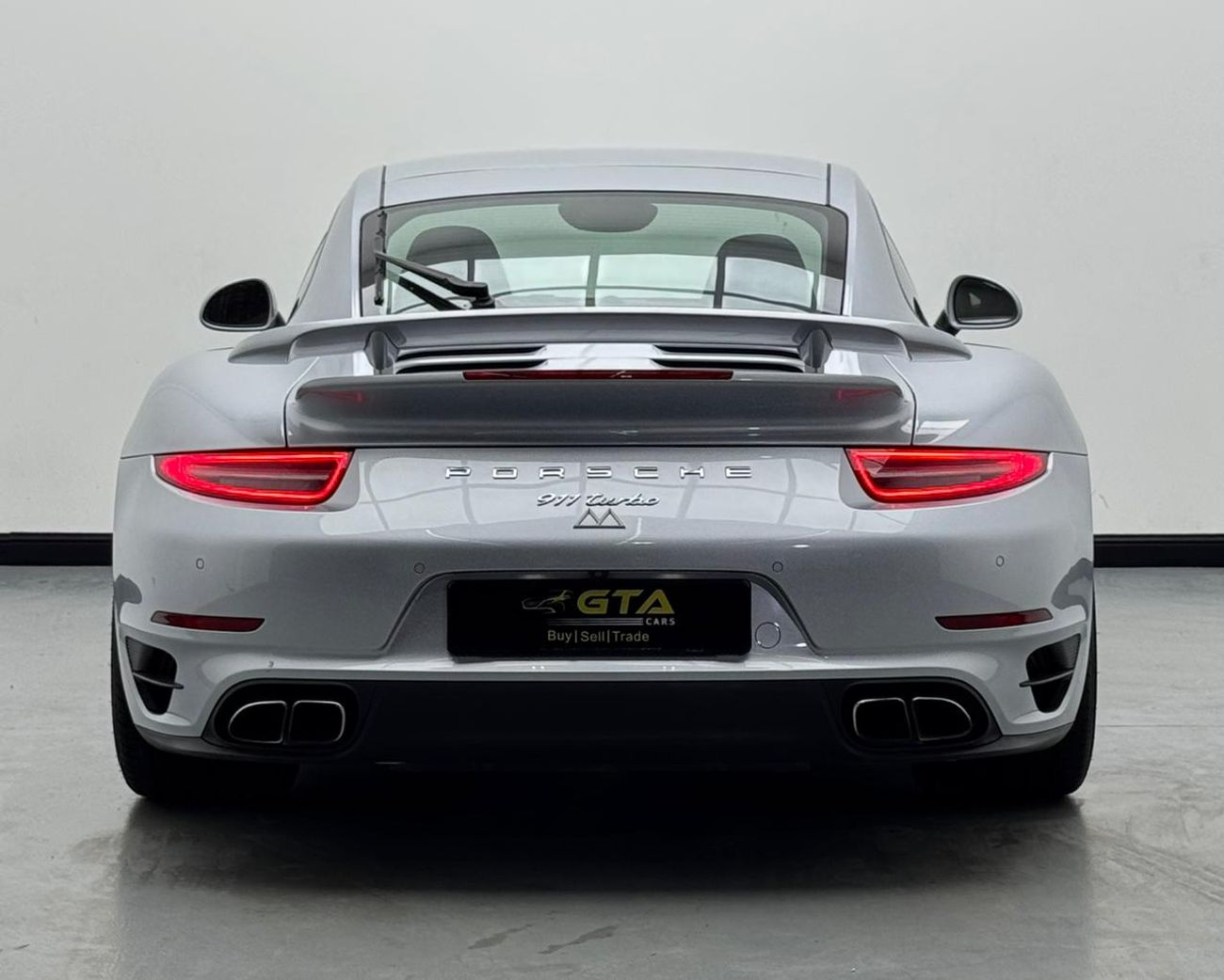 بورش 911 Turbo 3.8L (500 HP) Coupe 2015 Porsche 911 Turbo, Porsche Service History, Excellent Condition, GCC