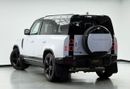 لاند روفر ديفندر P400 110 X-Dynamic SE 3.0L (5 Seater) 2023 Land Rover Defender P400 X-Dynamic SE, Warranty, Full Ser
