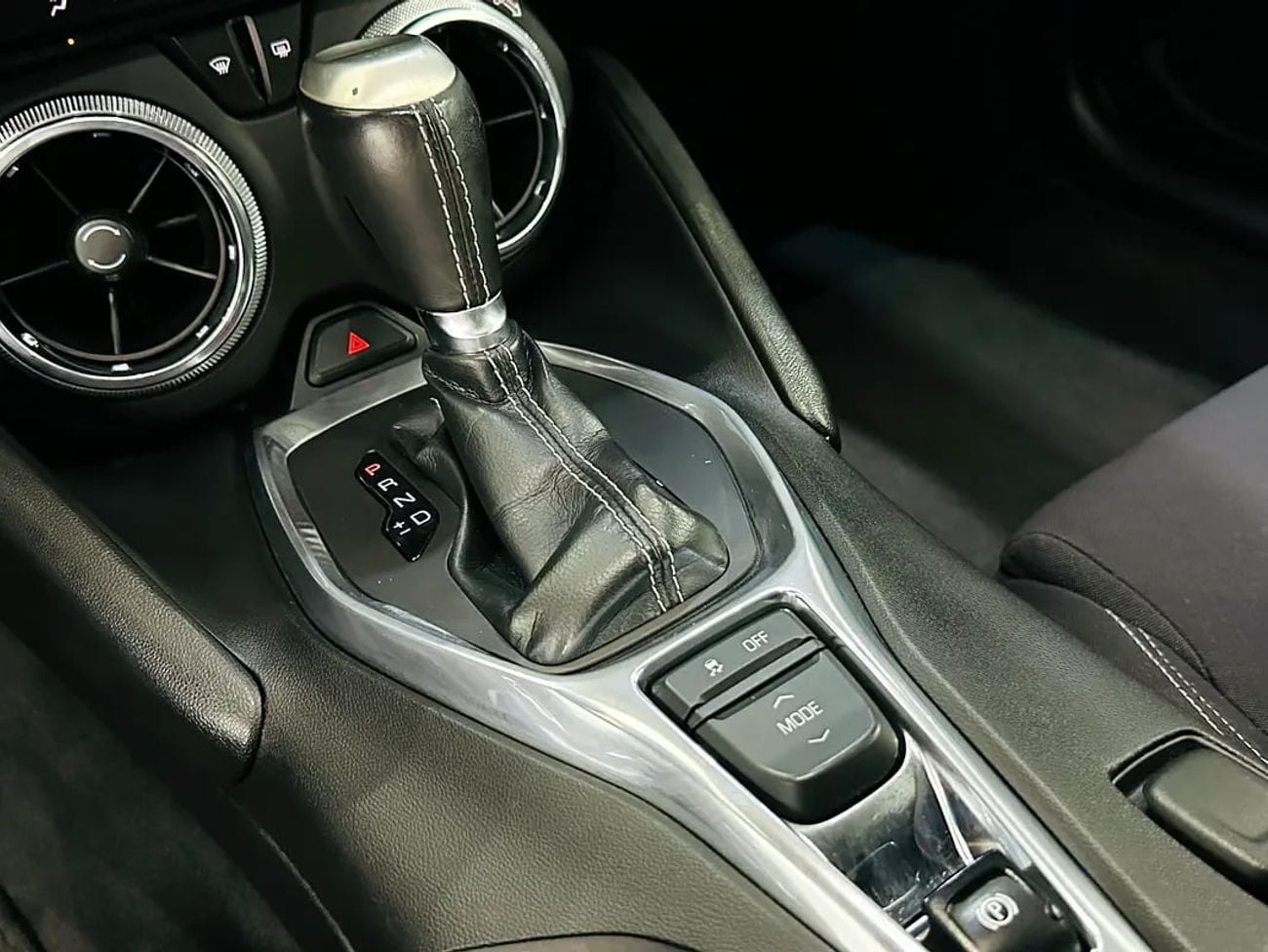 شيفروليه كامارو 1LT 3.6L (355 HP)