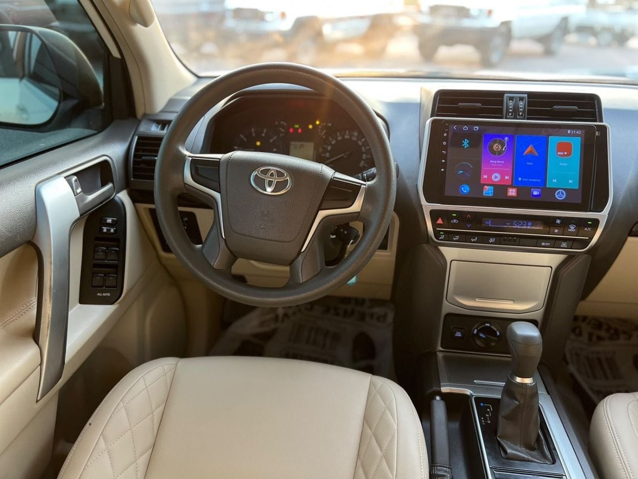 Toyota Prado 2018 Toyota Prado TXL 2.7L V4- AWD 4x4 - No accident  Rear Camera & Sensor -Leather Seat -
