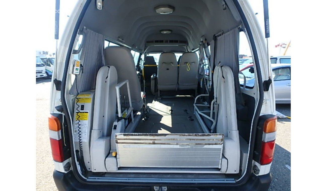 Toyota Hiace 2003