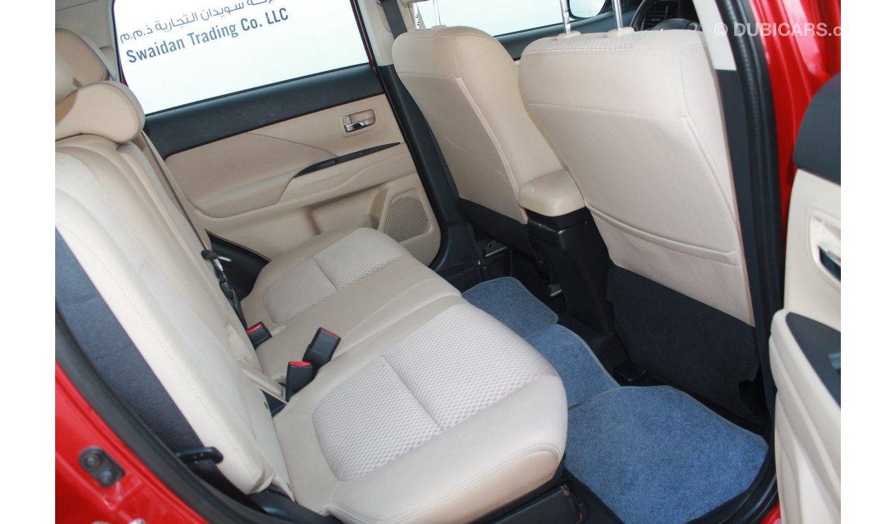 ميتسوبيشي آوتلاندر 2.4L 4WD 2016 MODEL WITH 5 SEATER SUV REAR CAMERA