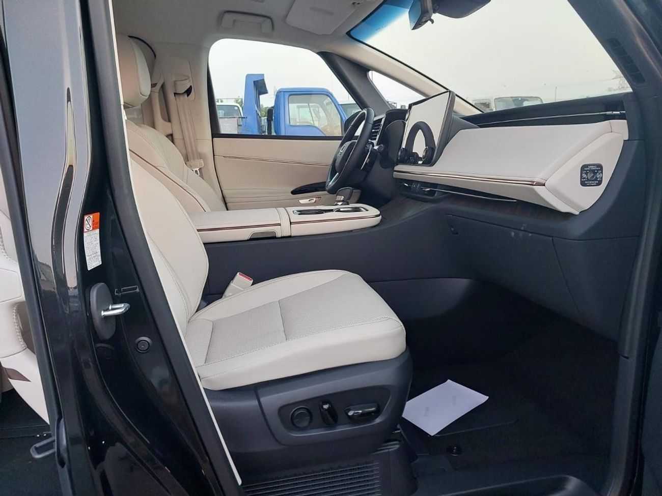 Lexus LM 350h Ready stock in dubai