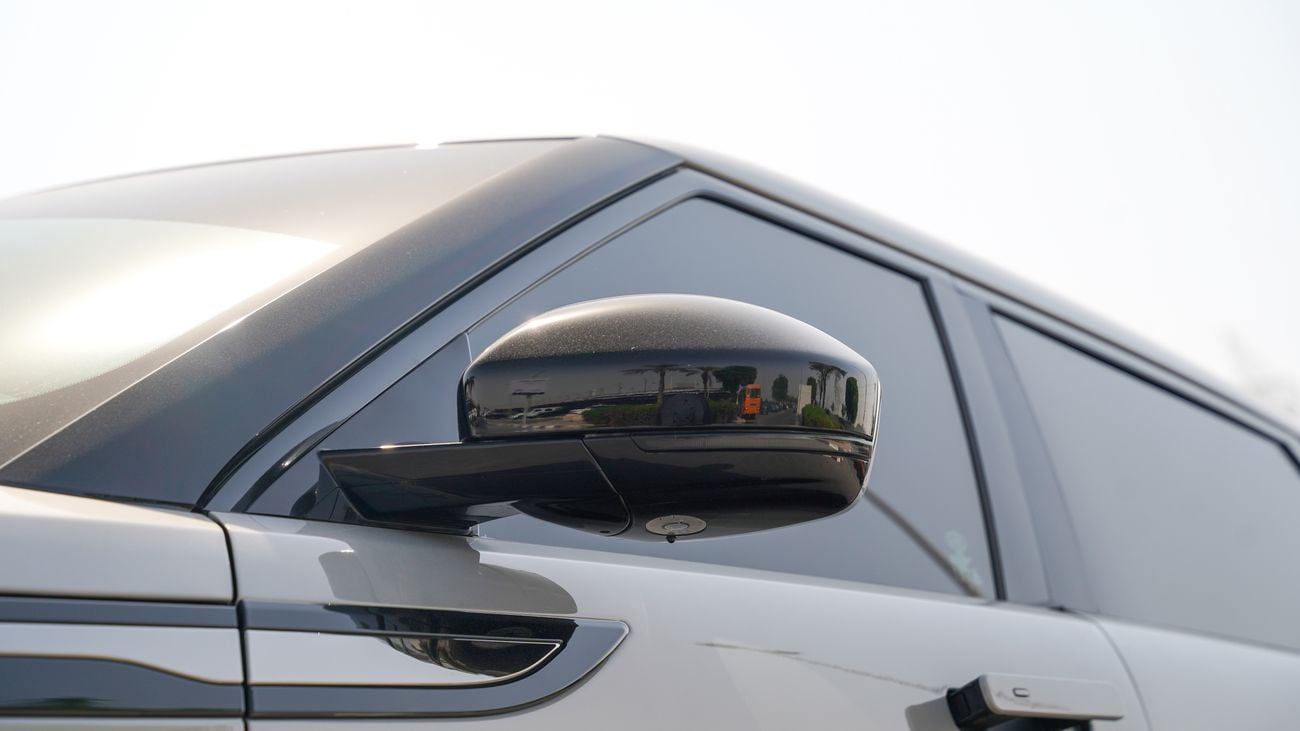 لاند روفر رانج روفر إيفوك