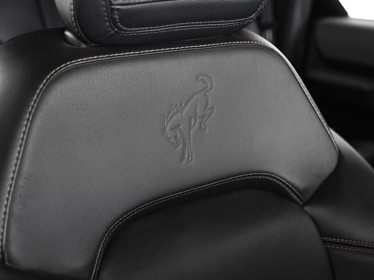 Ford Bronco Badlands 2.7L