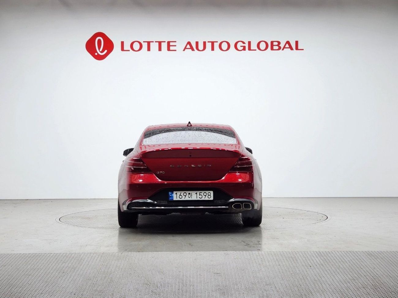 Genesis G70 Platinum 2.0L RWD