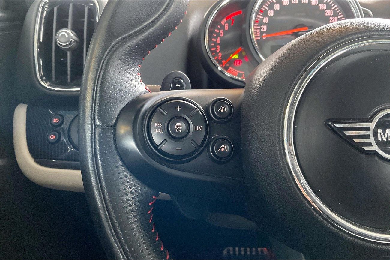 ميني كنتريمان Cooper S (JCW Styling Package) | شامل الضمان | 0 ﺪﻔﻋﺓ ﺃﻮﻟﻯ