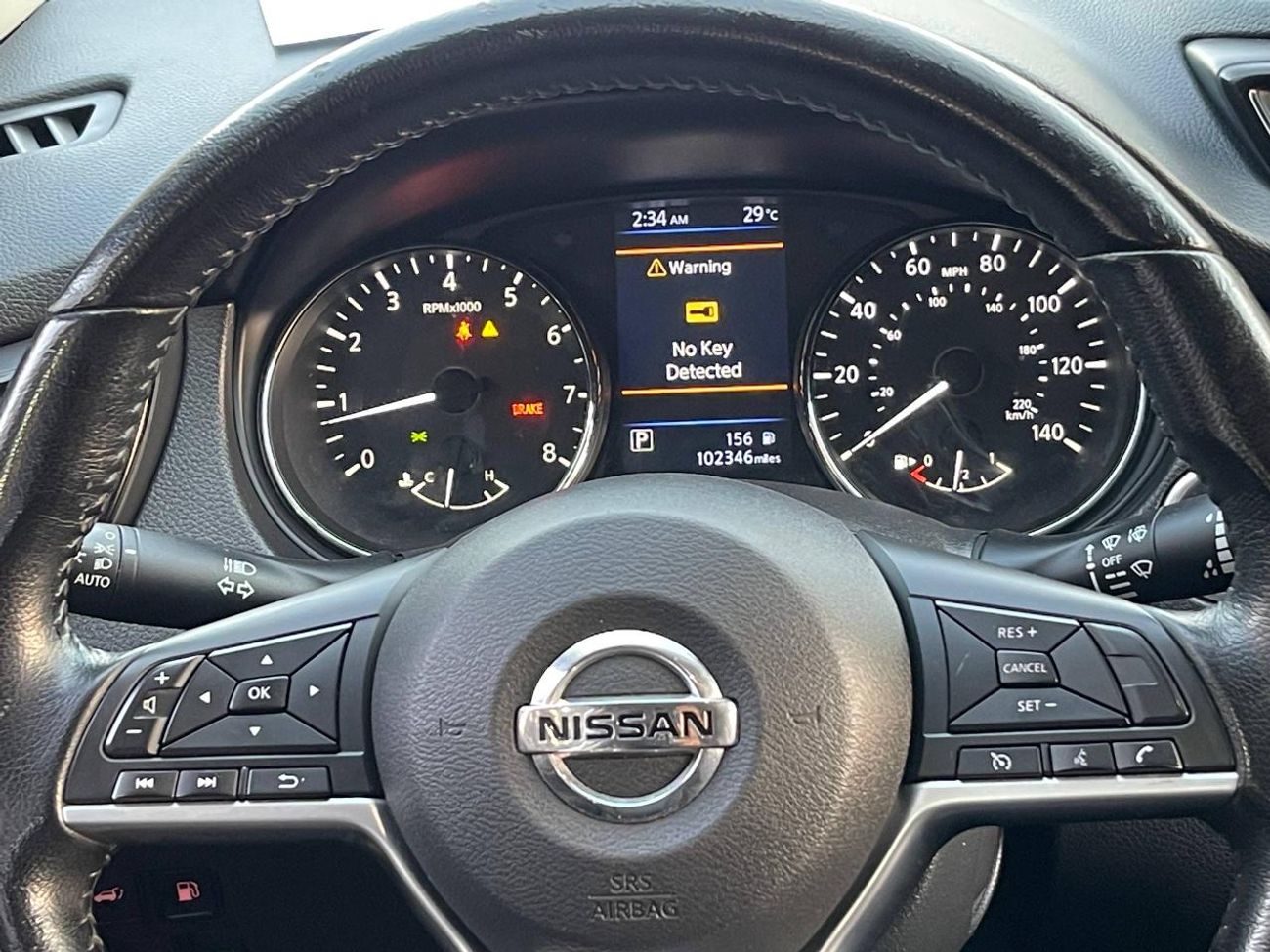 Nissan Rogue SV / V4 2.5L / RADAR / ROAD ASSIST / BIG SCREEN / 4X4 / RIMS / IN PERFECT CONDITION